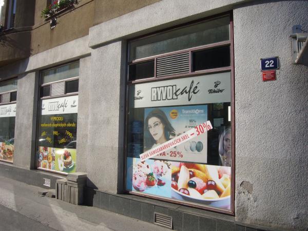 Výloha u Ryvol café